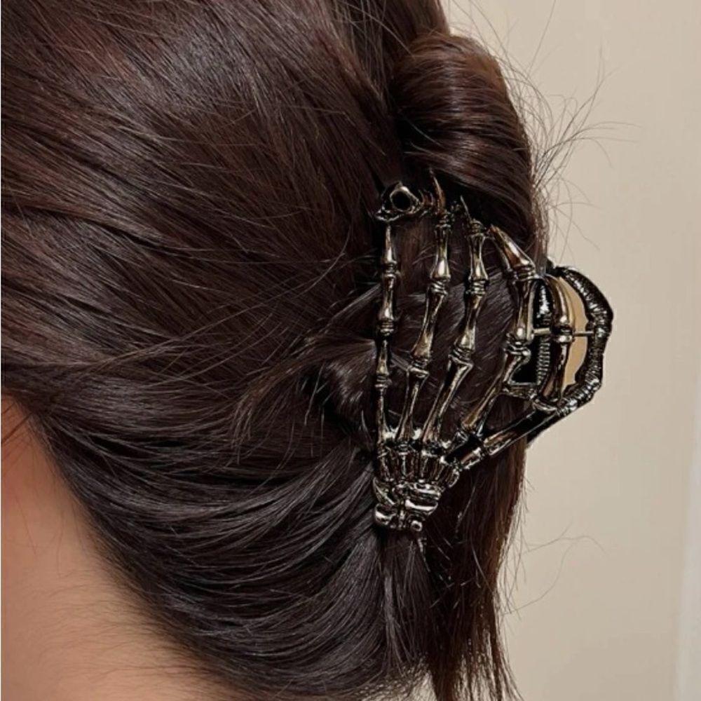 Goth Black Skeleton Hand Hair Clip Accessory, Skull, Medium Weight OS - Picture 2 of 3